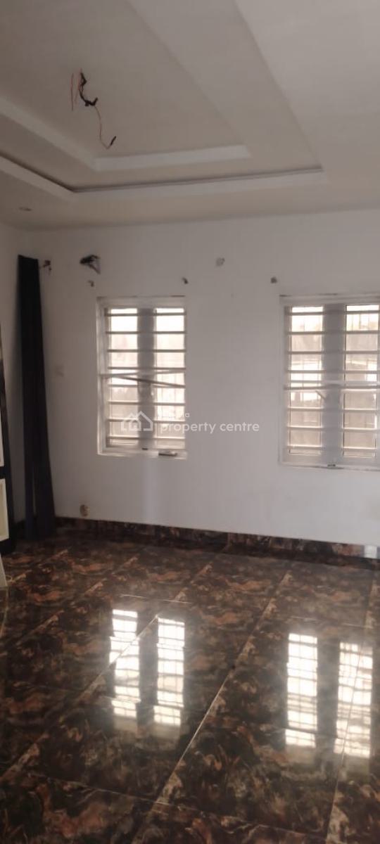 Mini Flat, Before Chevron Drive Off Alpha Beach, Lekki Phase 1, Lekki, Lagos, Mini Flat (room and Parlour) for Rent