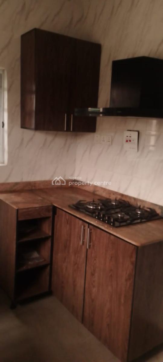Mini Flat, Before Chevron Drive Off Alpha Beach, Lekki Phase 1, Lekki, Lagos, Mini Flat (room and Parlour) for Rent