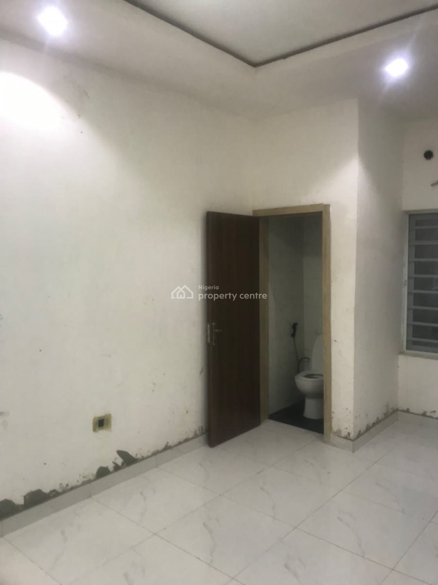 Newly Built and Tastefully Finished 2 Bedroom Flat, Jabita Close Shomolu, Fola Agoro, Yaba, Lagos, Flat / Apartment for Rent