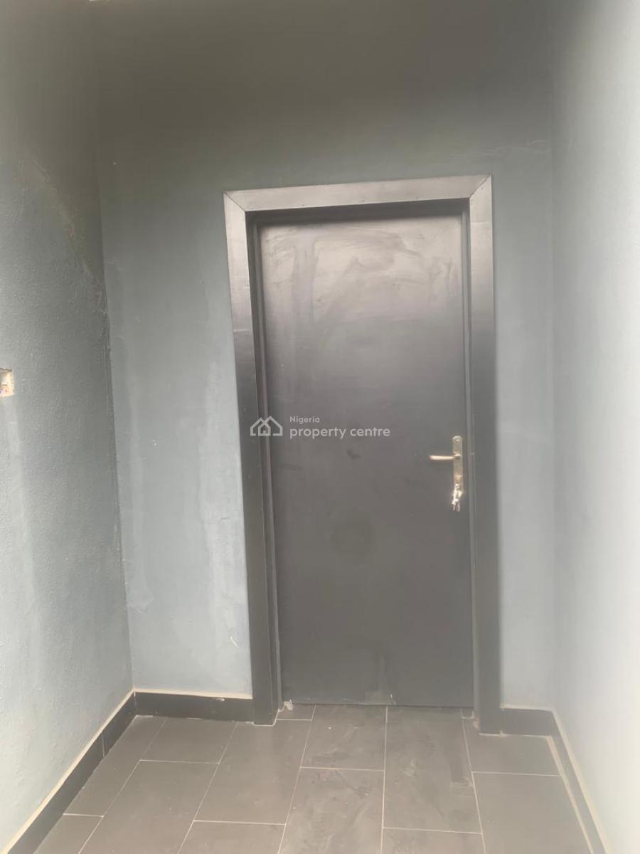 Spacious 3 Bedrooms Flat, Ikeja Gra, Ikeja, Lagos, Flat / Apartment for Rent