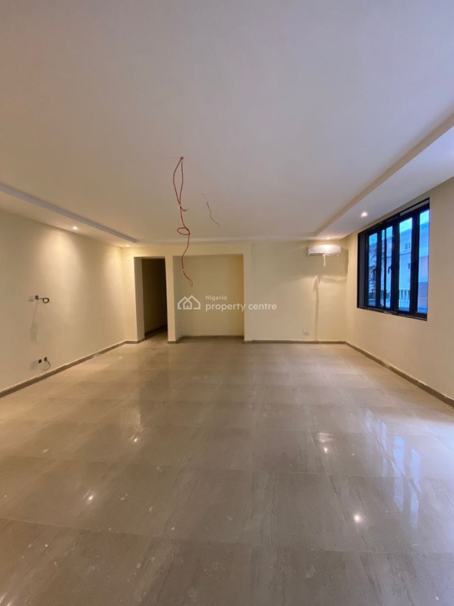 3 Bedroom Apartment with Bq, Off Admiralty Way, Lekki Phase 1, Lekki, Lagos, Flat / Apartment for Sale