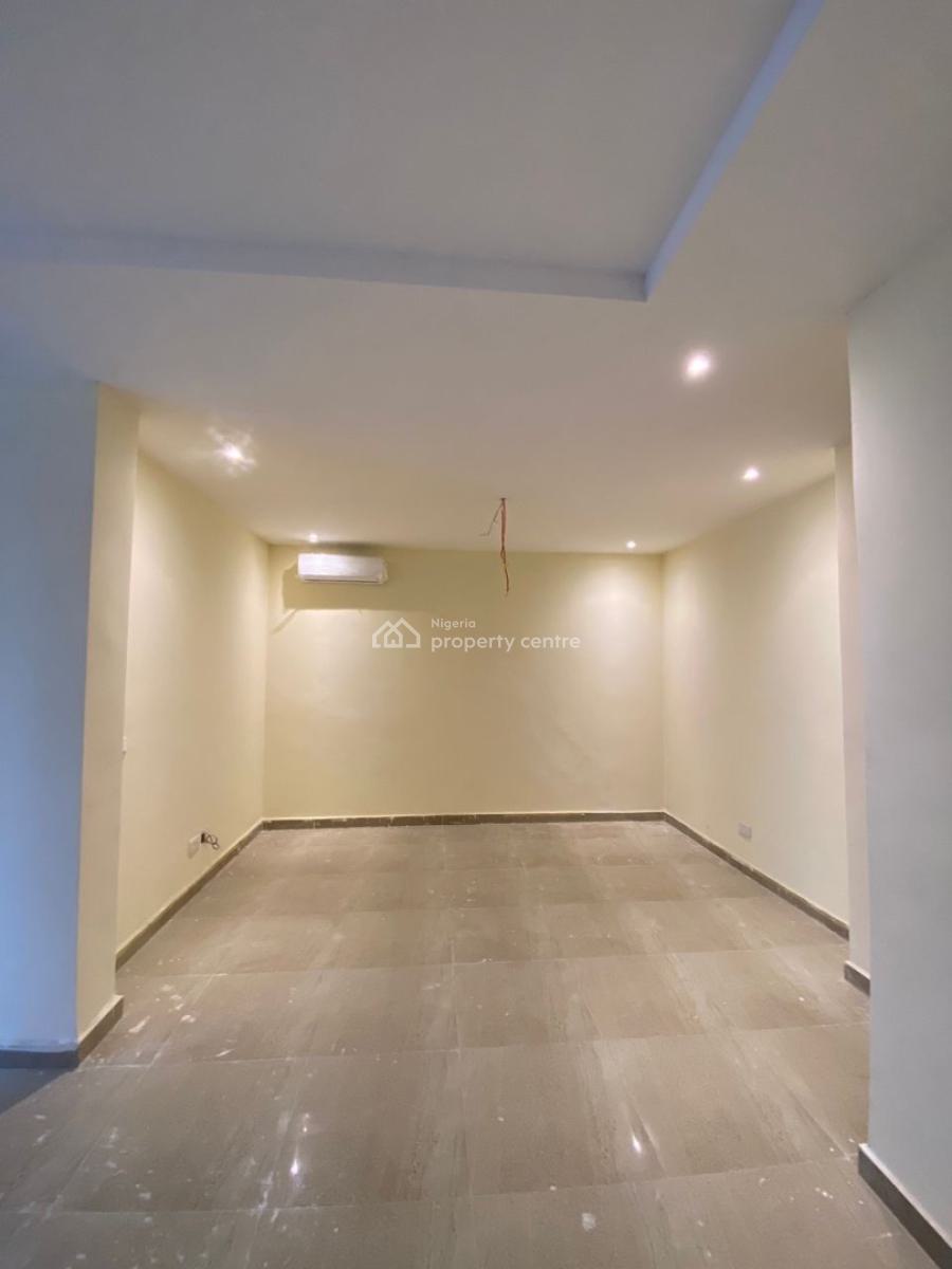 3 Bedroom Apartment with Bq, Off Admiralty Way, Lekki Phase 1, Lekki, Lagos, Flat / Apartment for Sale