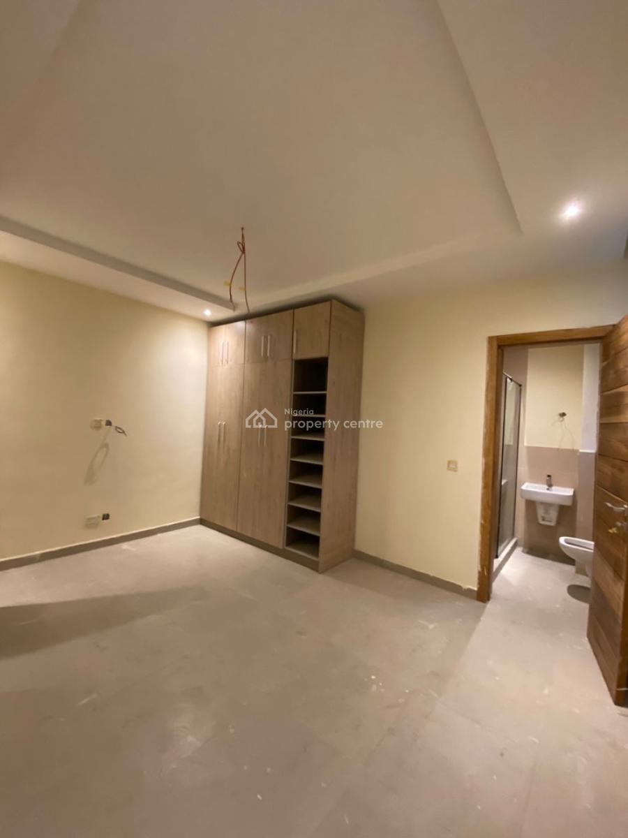 3 Bedroom Apartment with Bq, Off Admiralty Way, Lekki Phase 1, Lekki, Lagos, Flat / Apartment for Sale