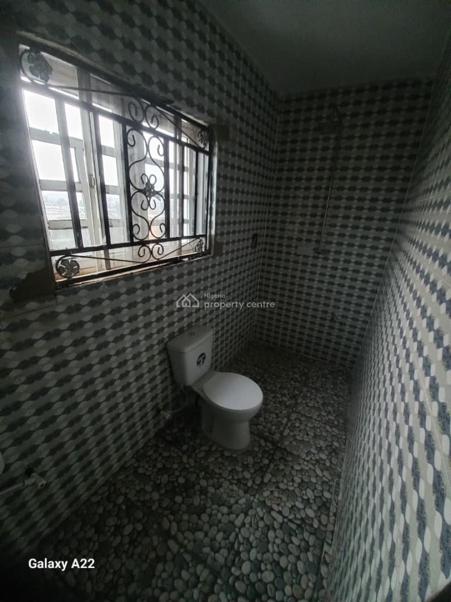 Nicely Built and Spacious 3 Bedroom Flat with Sweet Modern Facilities, Behind Lere Adigun Gra, Iwo Road, Ibadan, Oyo, Flat / Apartment for Rent