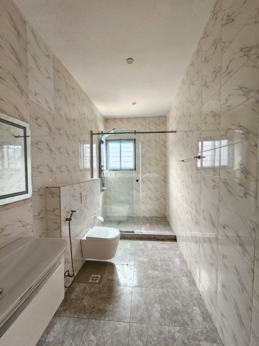 Luxury Spacious 5 Bedroom Fully Detached Duplex with Bq, Vgc, Lekki, Lagos, Semi-detached Duplex for Sale