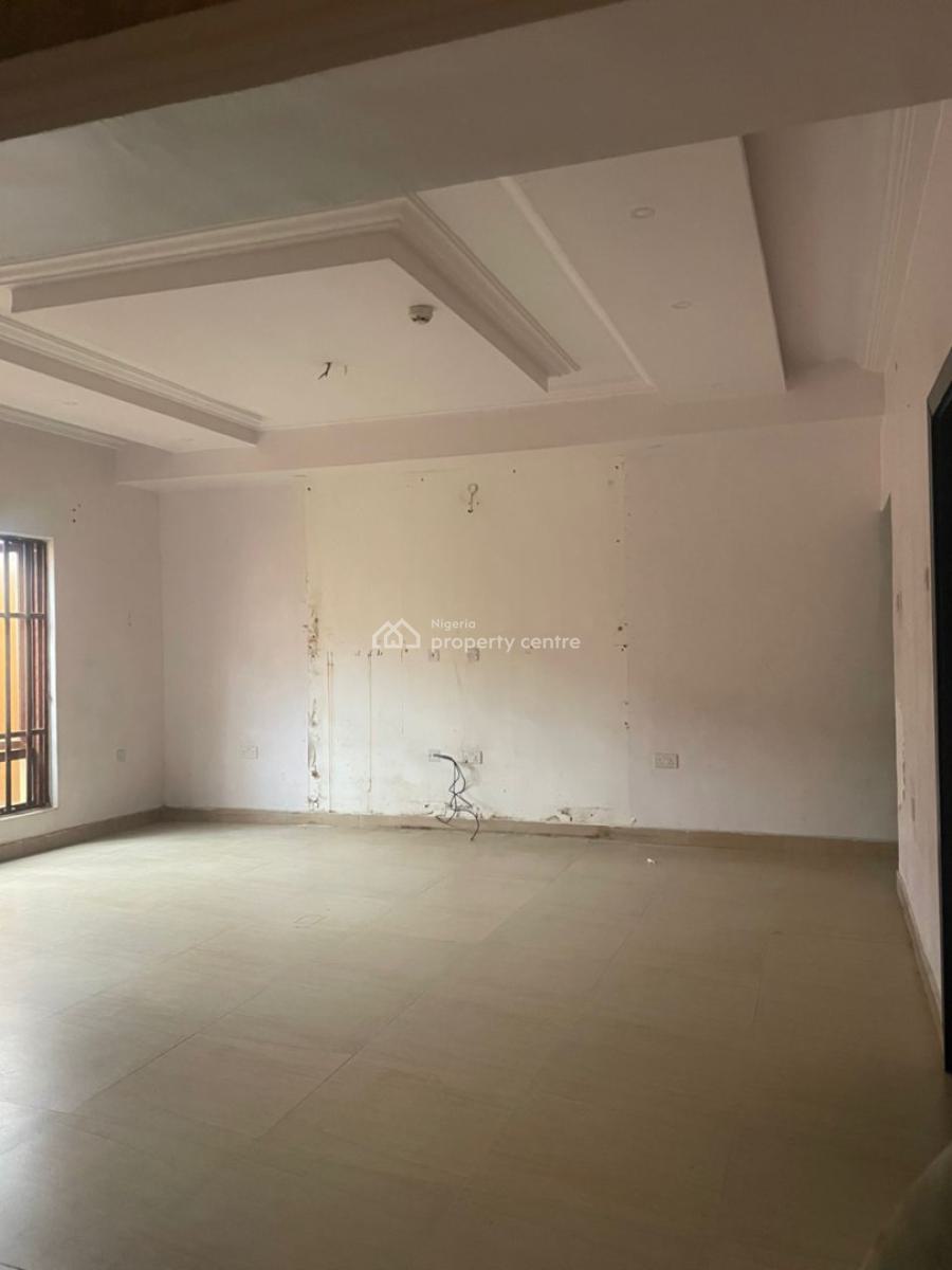 Clean 2 Bedroom Flat Apartment, Gra Phase 1, Magodo, Lagos, Flat / Apartment for Rent