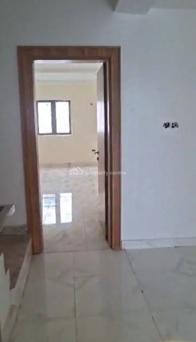 3 Bedrooms Block of Flats, Second Avenue, Gwarinpa, Abuja, Flat / Apartment for Rent