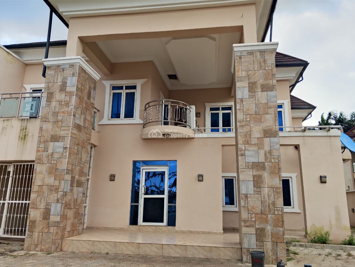 5 Bedrooms Semi-detached Duplex with a 1 Bedroom Bq, Gidado Bukar Crescent, Durumi, Abuja, Semi-detached Duplex for Rent