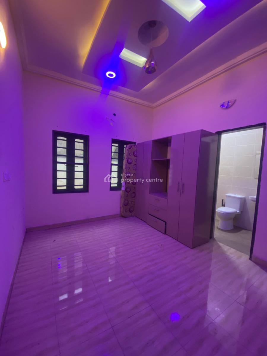 Very Lovely 2bed in a Lovely Environment in a Nice Est, Ogombo, Beside Chatter House School, Ajah, Lagos, Flat / Apartment for Rent