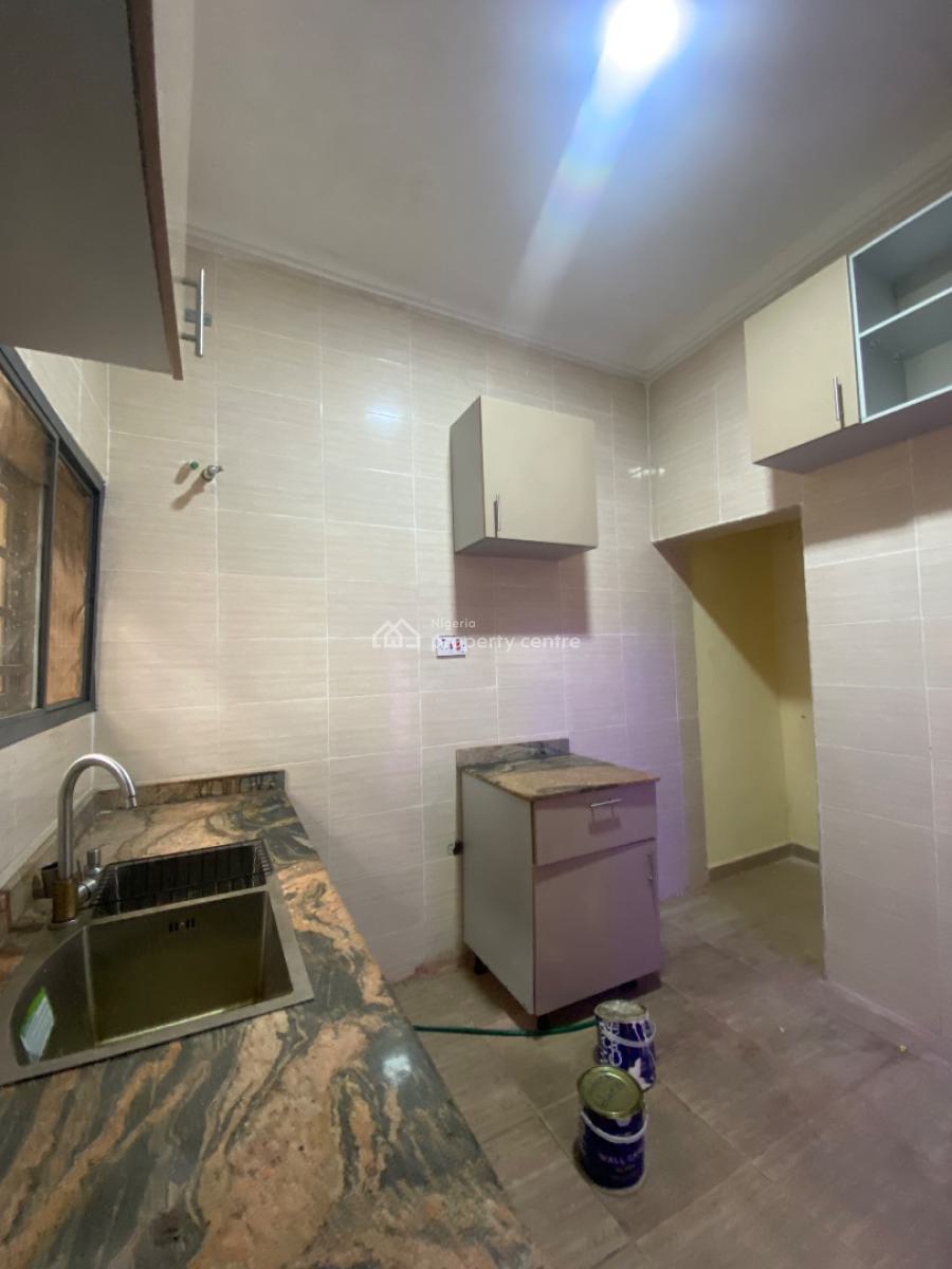 Very Lovely 2bed in a Lovely Environment in a Nice Est, Ogombo, Beside Chatter House School, Ajah, Lagos, Flat / Apartment for Rent
