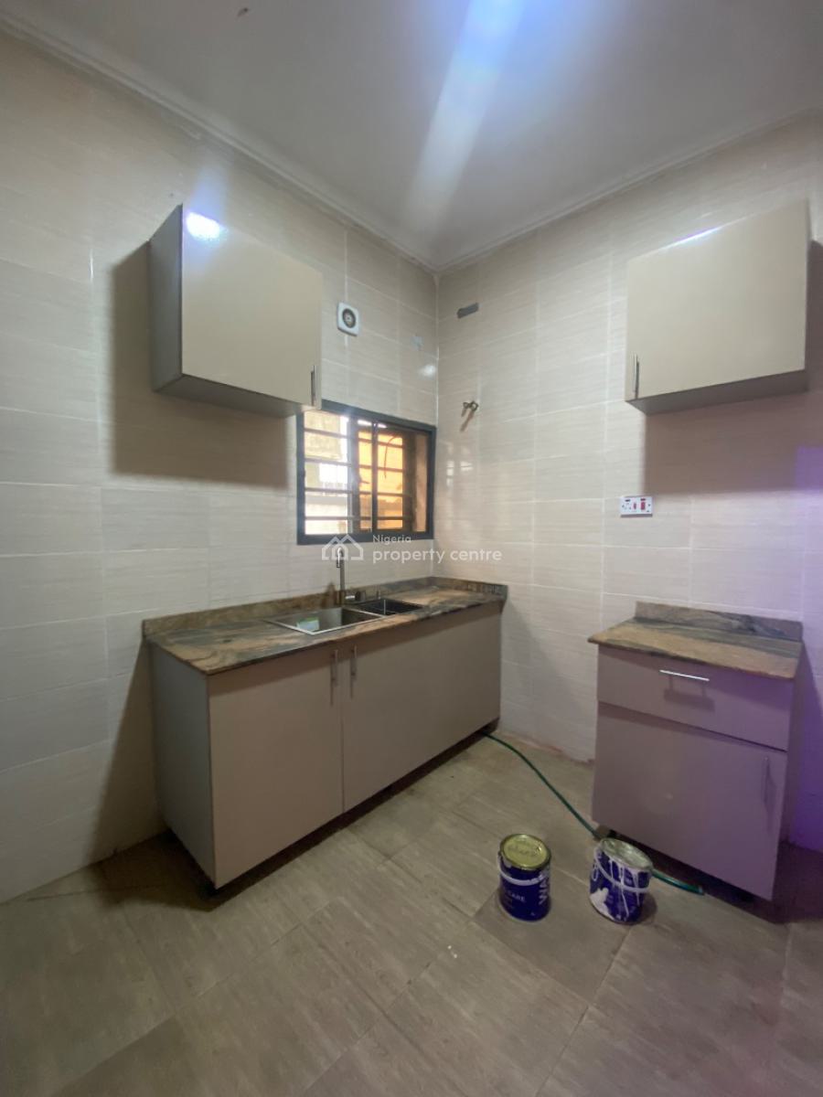 Very Lovely 2bed in a Lovely Environment in a Nice Est, Ogombo, Beside Chatter House School, Ajah, Lagos, Flat / Apartment for Rent