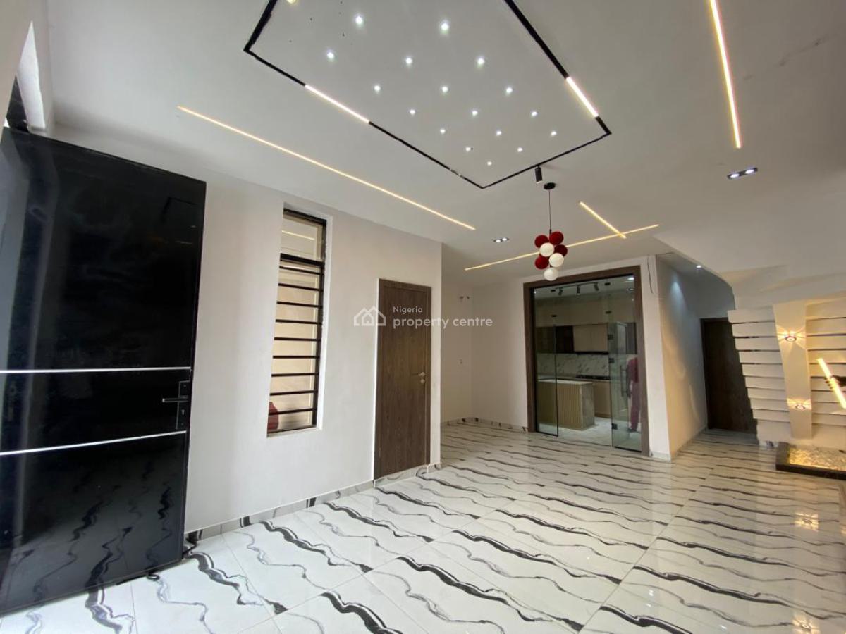 4 Bedrooms Semi Detached Terrace Duplex and Bq, Ikota Villa Estate Lekki, Lekki, Lagos, Semi-detached Duplex for Sale