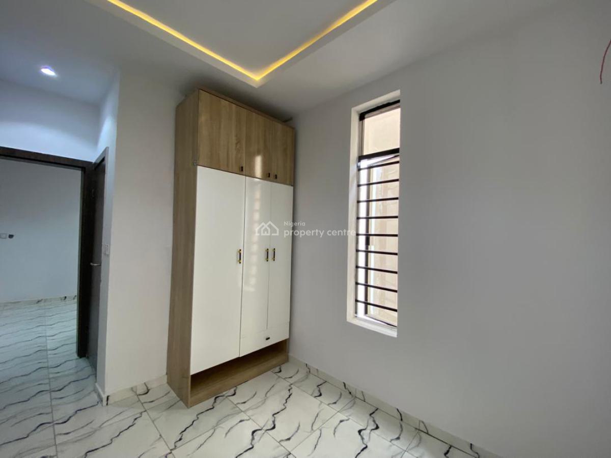 4 Bedrooms Semi Detached Terrace Duplex and Bq, Ikota Villa Estate Lekki, Lekki, Lagos, Semi-detached Duplex for Sale