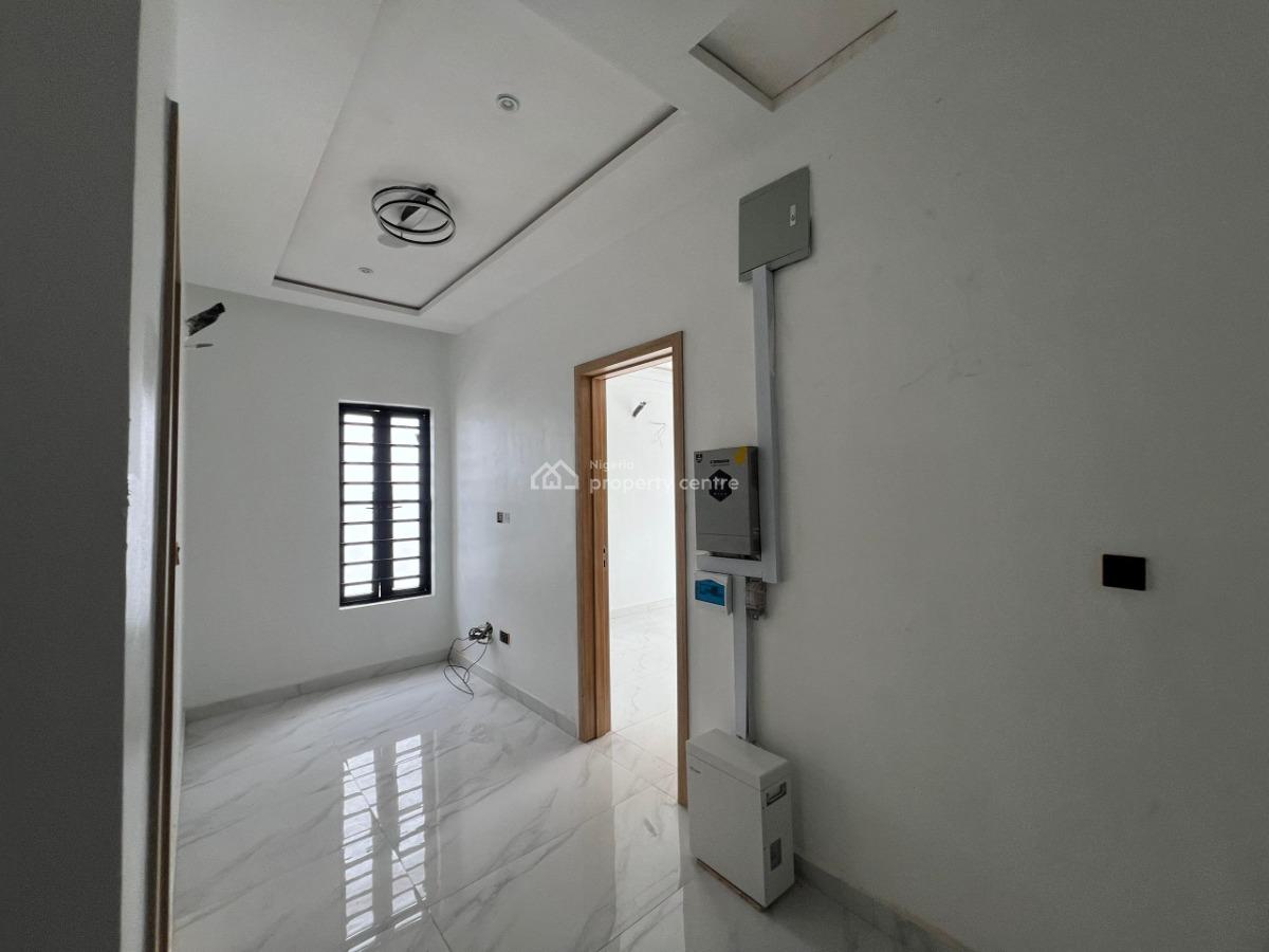 4 Bedrooms Semi Detached Terrace Duplex and Bq, Ikota Villa Estate, Lekki, Lagos, Semi-detached Duplex for Sale