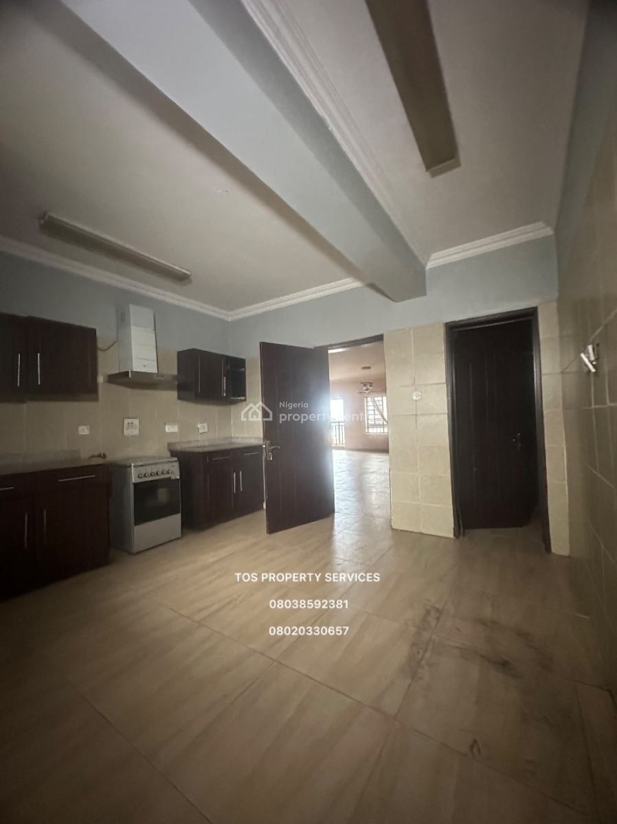 Massive 3 Bedroom Apartment & Bq, in a Beautiful Estate @ Sabo-alagomeji, Yaba, Alagomeji, Yaba, Lagos, Flat / Apartment for Rent