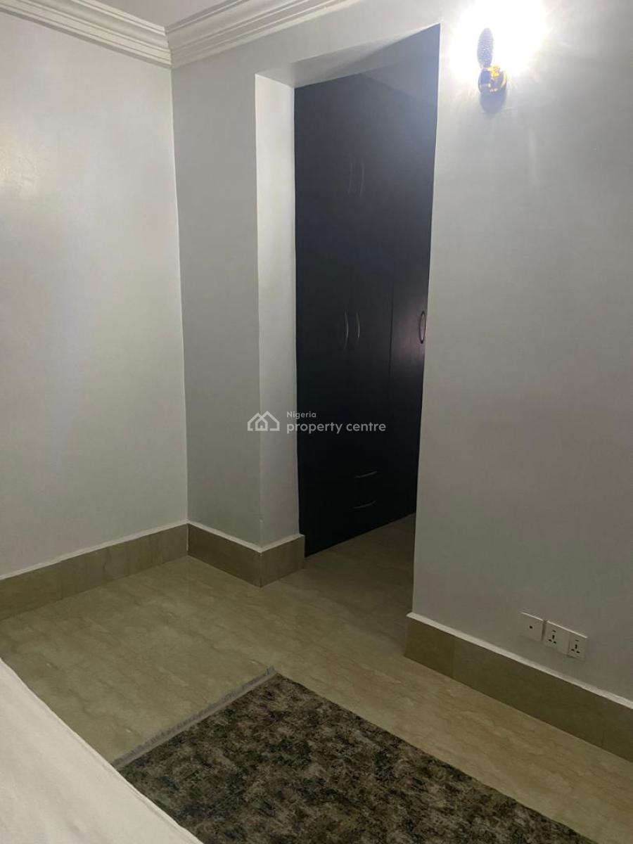Fully Furnished and Serviced 2 Bedroom Flat, Kwame Nkruma Street, Asokoro District, Abuja, Flat / Apartment for Rent