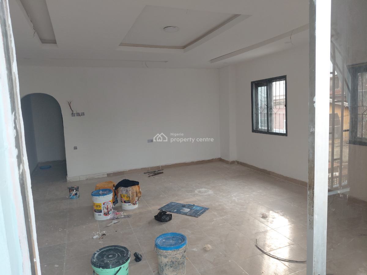 Descent 2bedroom Flat, Ibrahim Olowo Street, Alapere, Ketu, Lagos, Flat / Apartment for Rent