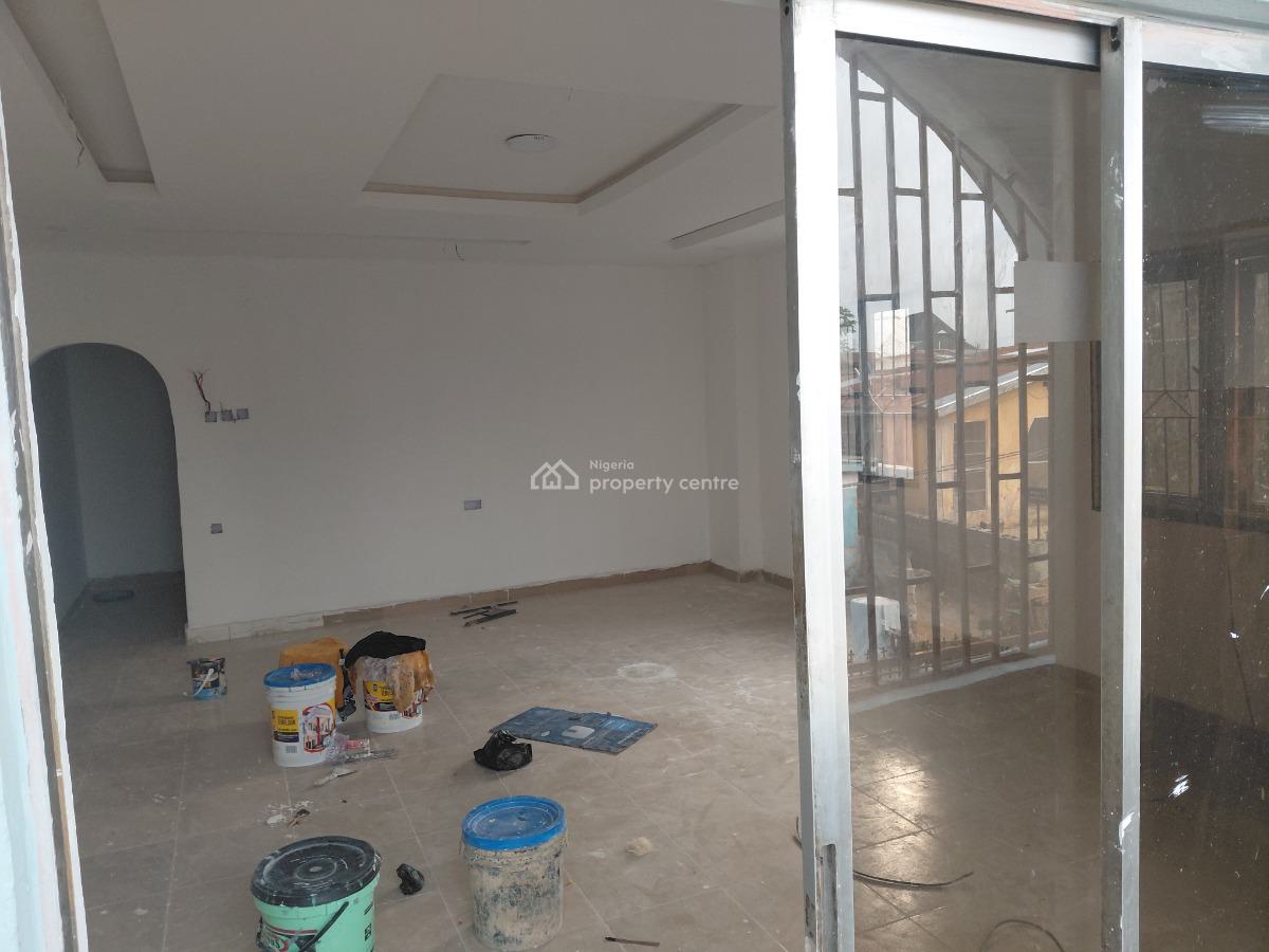 Descent 2bedroom Flat, Ibrahim Olowo Street, Alapere, Ketu, Lagos, Flat / Apartment for Rent
