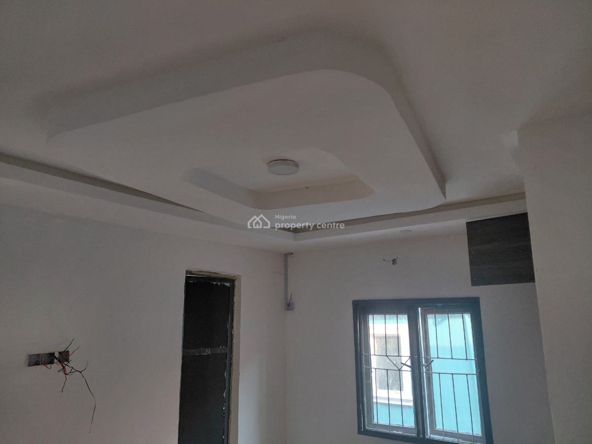 Descent 2bedroom Flat, Ibrahim Olowo Street, Alapere, Ketu, Lagos, Flat / Apartment for Rent