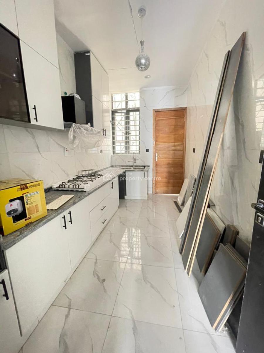 Modestly Finished 4 Bed Semi Detached Duplex with Bq, Ikota, Lekki, Lagos, Semi-detached Duplex for Sale