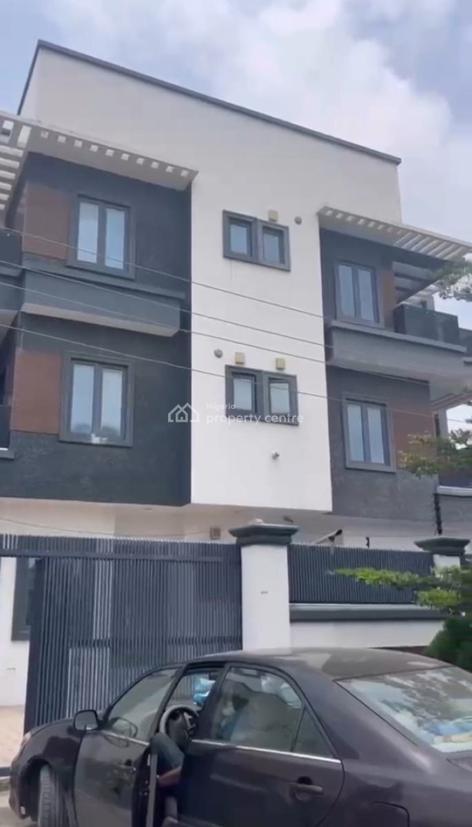 Luxury 4-bedroom Duplex with Bq (self Compound), Lekki Right Side, Lekki Phase 1, Lekki, Lagos, Semi-detached Duplex for Rent