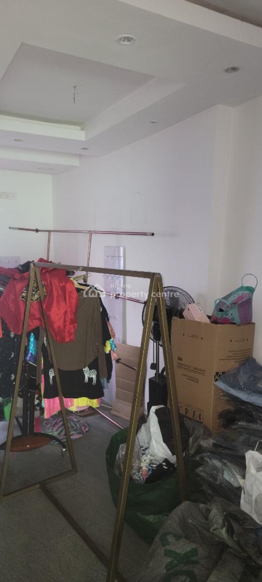 Office Space/shop at Lekki Phase 1, Fola Osibo Lekki Lagos, Lekki Phase 1, Lekki, Lagos, Office Space for Rent
