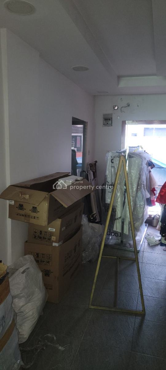 Office Space/shop at Lekki Phase 1, Fola Osibo Lekki Lagos, Lekki Phase 1, Lekki, Lagos, Office Space for Rent