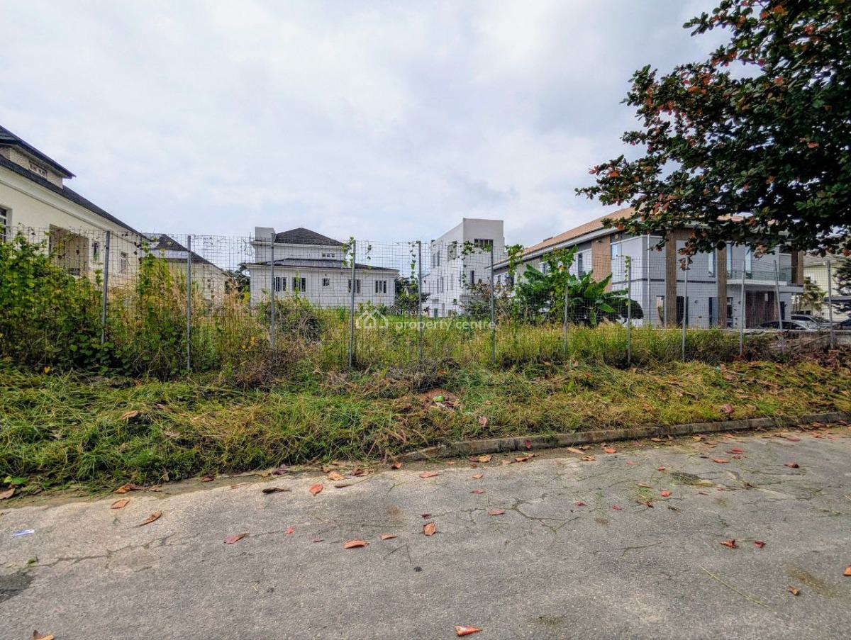 801sqm in a Luxurious Estate with Lots of Greenery & Gov. Consent, Carlton Gate Estate, Chevron Drive, Lekki, Lagos, Residential Land for Sale