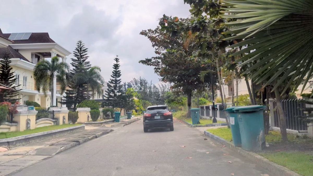 801sqm in a Luxurious Estate with Lots of Greenery & Gov. Consent, Carlton Gate Estate, Chevron Drive, Lekki, Lagos, Residential Land for Sale