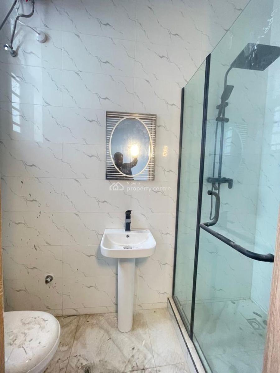 Spacious 3/4 Bedroom Terrace Duplex with Security Post, Chevron Toll Gate, Lekki, Lagos, Terraced Duplex for Sale
