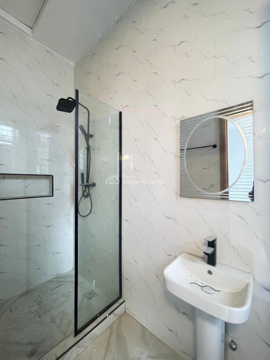 Spacious 3/4 Bedroom Terrace Duplex with Security Post, Chevron Toll Gate, Lekki, Lagos, Terraced Duplex for Sale