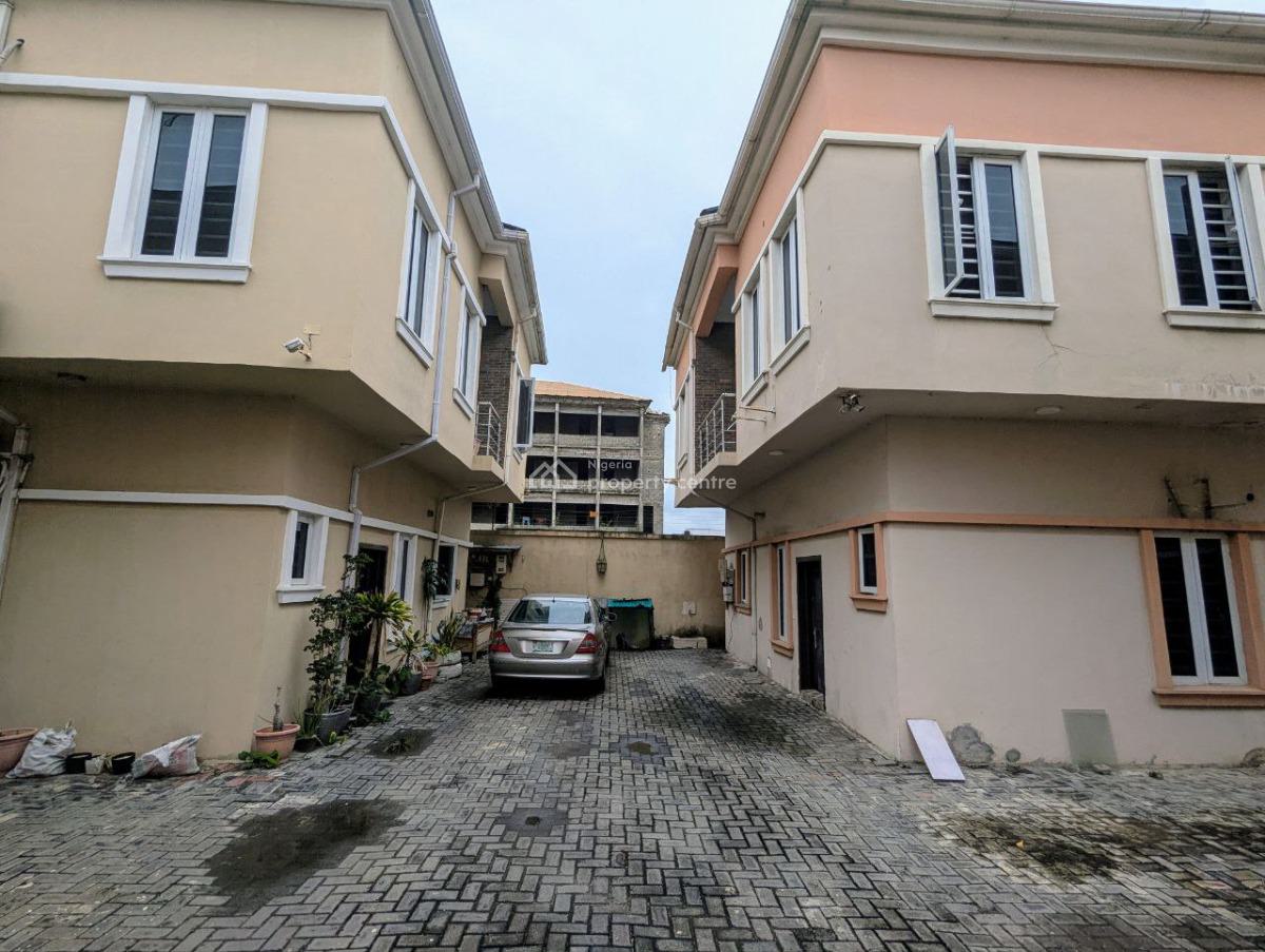 Good Deal: 3 Bed Semi-detached with Bq in a Gated Estate, Ocean Breeze Estate, Off Ologolo Road, Ologolo, Lekki, Lagos, Semi-detached Duplex for Sale