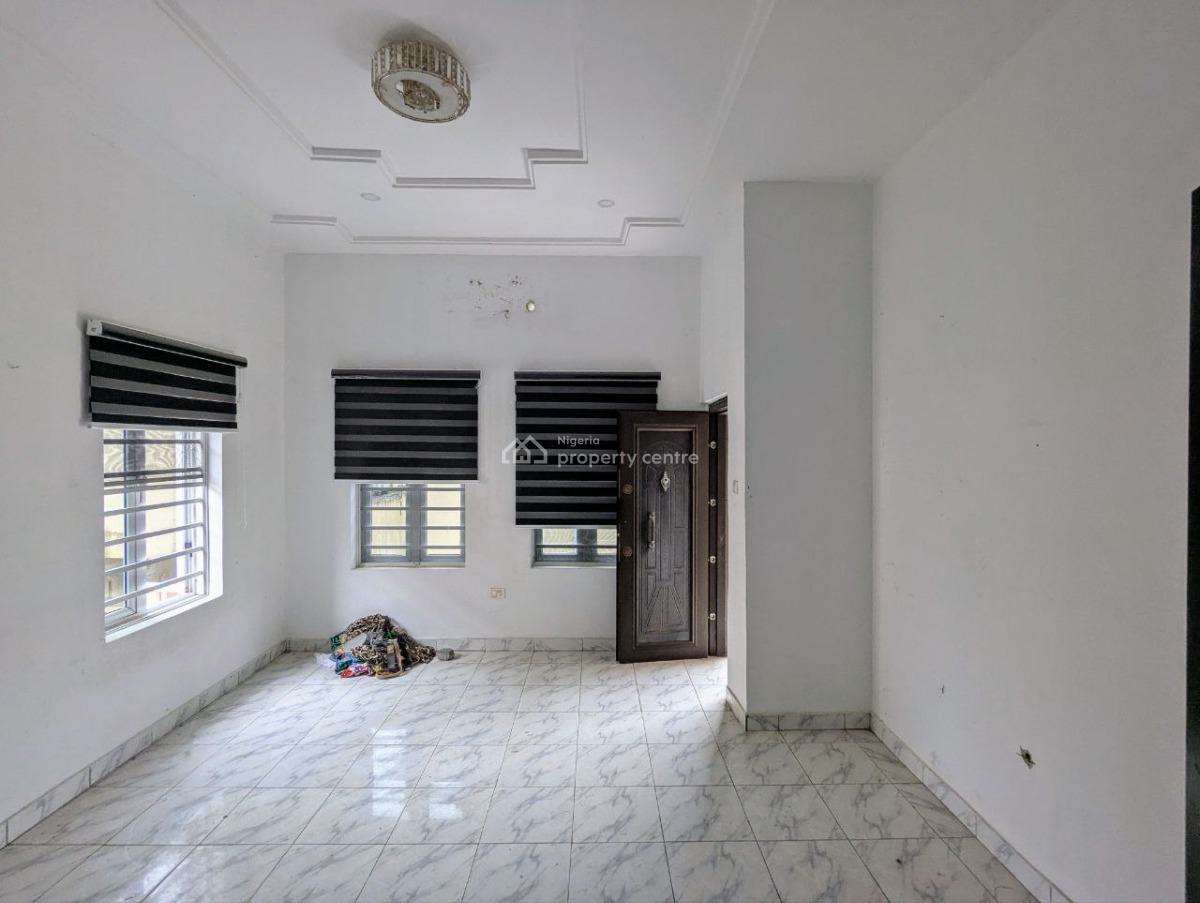 Good Deal: 3 Bed Semi-detached with Bq in a Gated Estate, Ocean Breeze Estate, Off Ologolo Road, Ologolo, Lekki, Lagos, Semi-detached Duplex for Sale