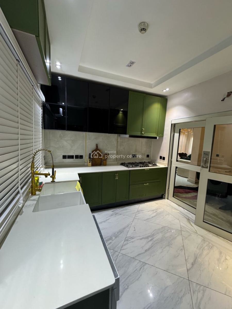 Luxurious Three Bedroom Waterfront Apartment with Game Room,pool & Gym, Banana Island, Ikoyi, Lagos, Flat / Apartment Short Let