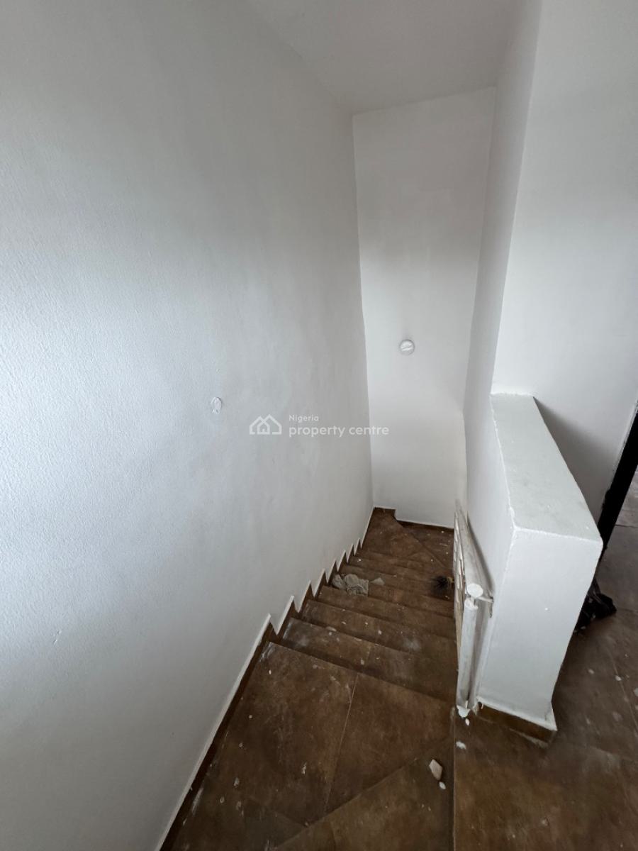 Renovated 4 Bedroom Duplex Terrace with Bq Secure Estate Band a, Orchid Road Before Round About, Lekki, Lagos, Terraced Duplex for Rent