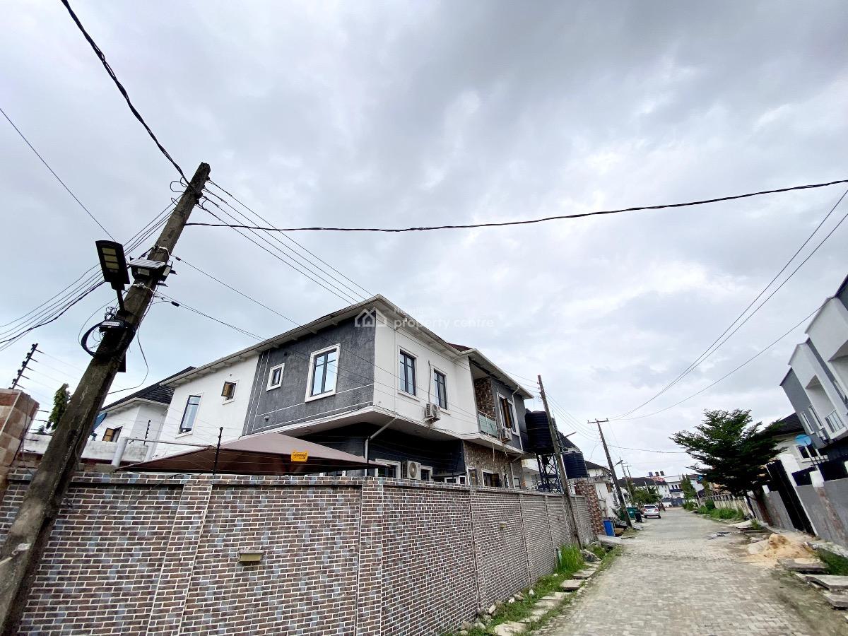 Stunning 4-bedroom Furnished Semi-detached Duplex with Bq, Osapa, Lekki, Lagos, Semi-detached Duplex for Rent