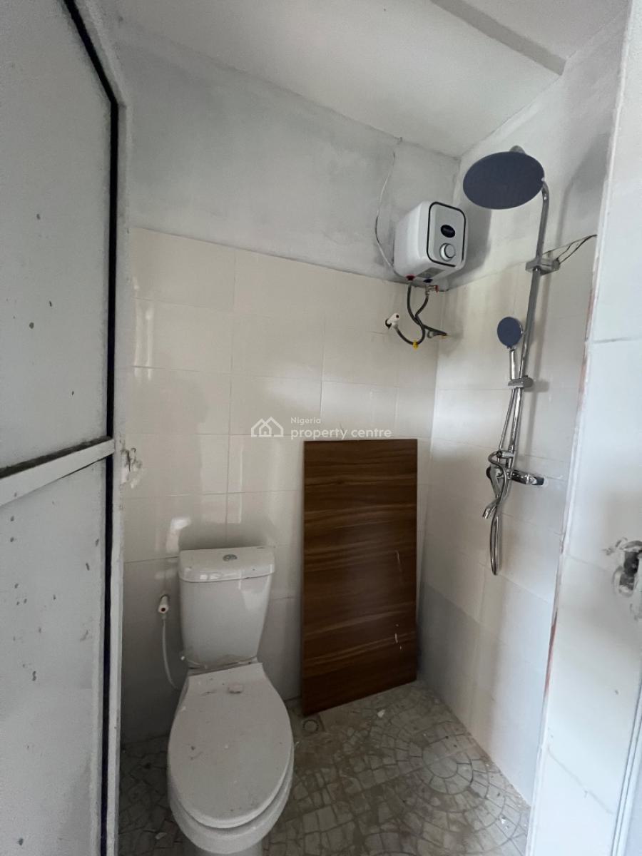 3 Bedroom Bungalow, Abraham Adesanya Estate, Ajah, Lagos, Flat / Apartment for Rent