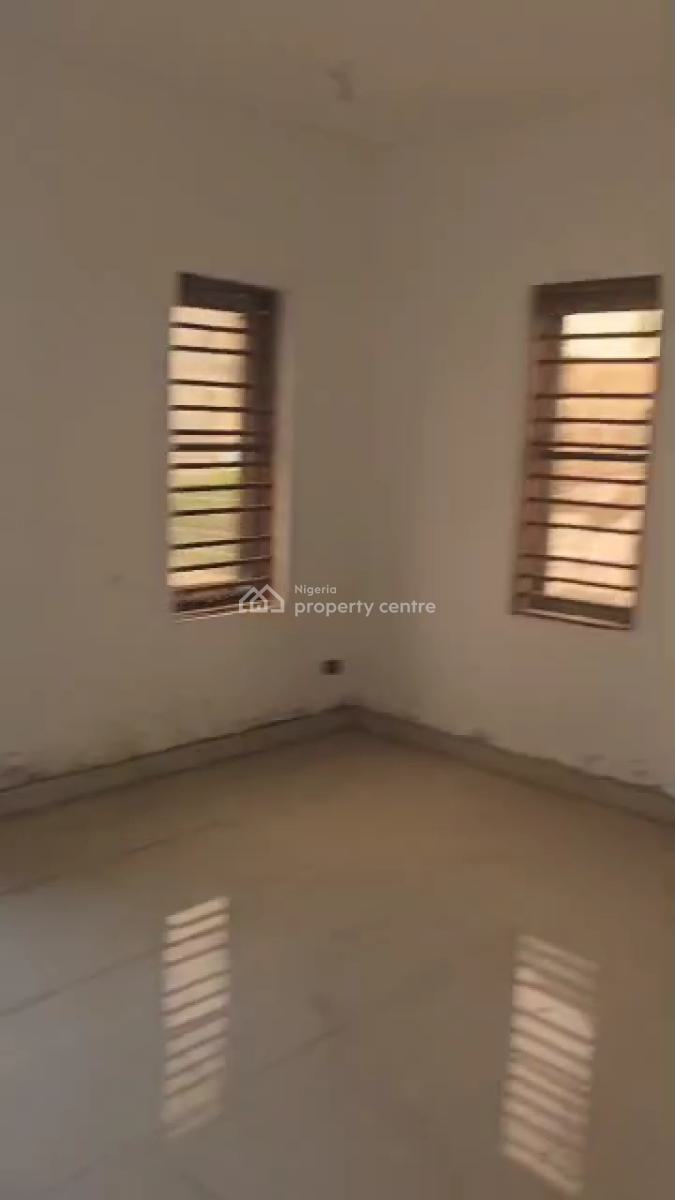3 Bedroom Flat, Gra, Ogudu, Lagos, Flat / Apartment for Sale