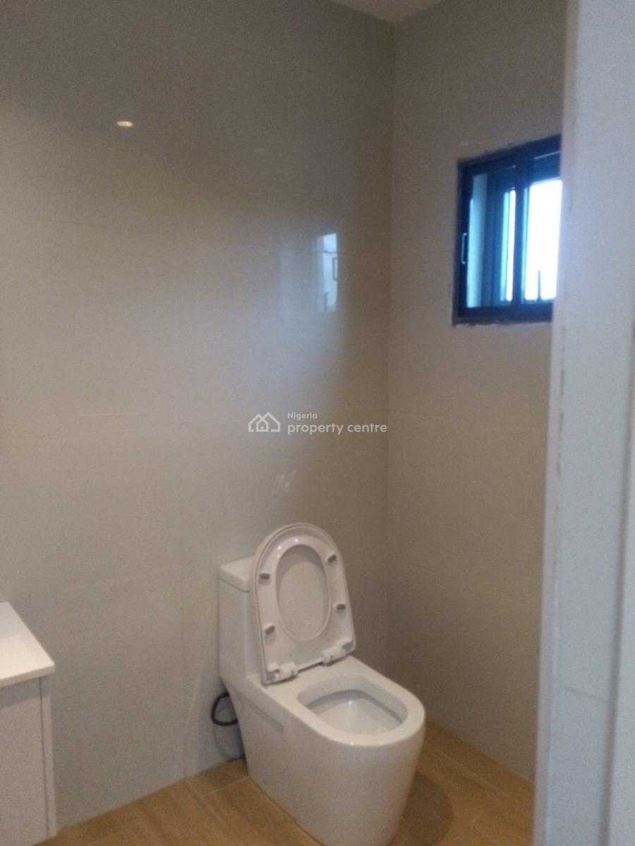 Newly Built and  Tastefully Finished 4bedroom Duplex at Ilupeju, Iluoeju Lagos, Ilupeju, Lagos, Semi-detached Duplex for Rent