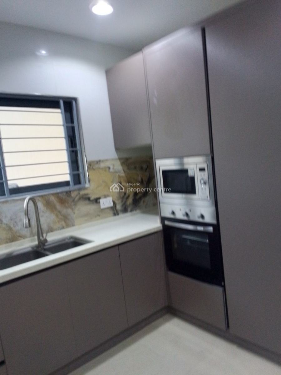 Newly Built and  Tastefully Finished 4bedroom Duplex at Ilupeju, Iluoeju Lagos, Ilupeju, Lagos, Semi-detached Duplex for Rent