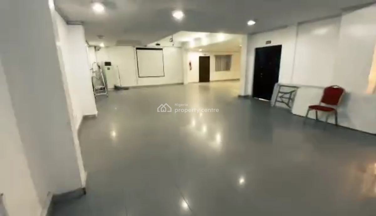 32 Rooms Fully Functional Hotel, Off Isaac John, Ikeja Gra, Ikeja, Lagos, Hotel / Guest House for Sale