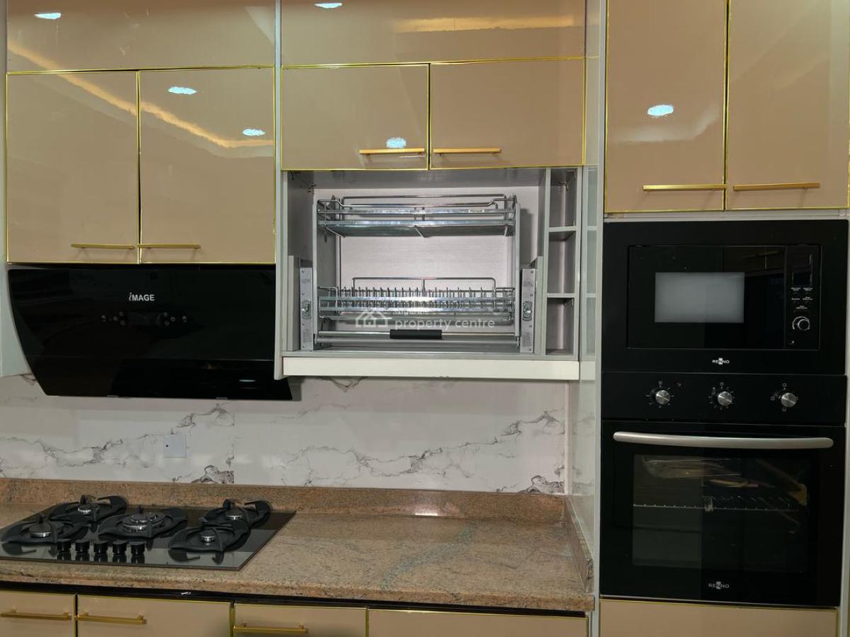 Rainbow Apartments Offers a Luxury 3-bedroom Unit., Ikeja Gra, Ikeja, Lagos, Flat / Apartment Short Let