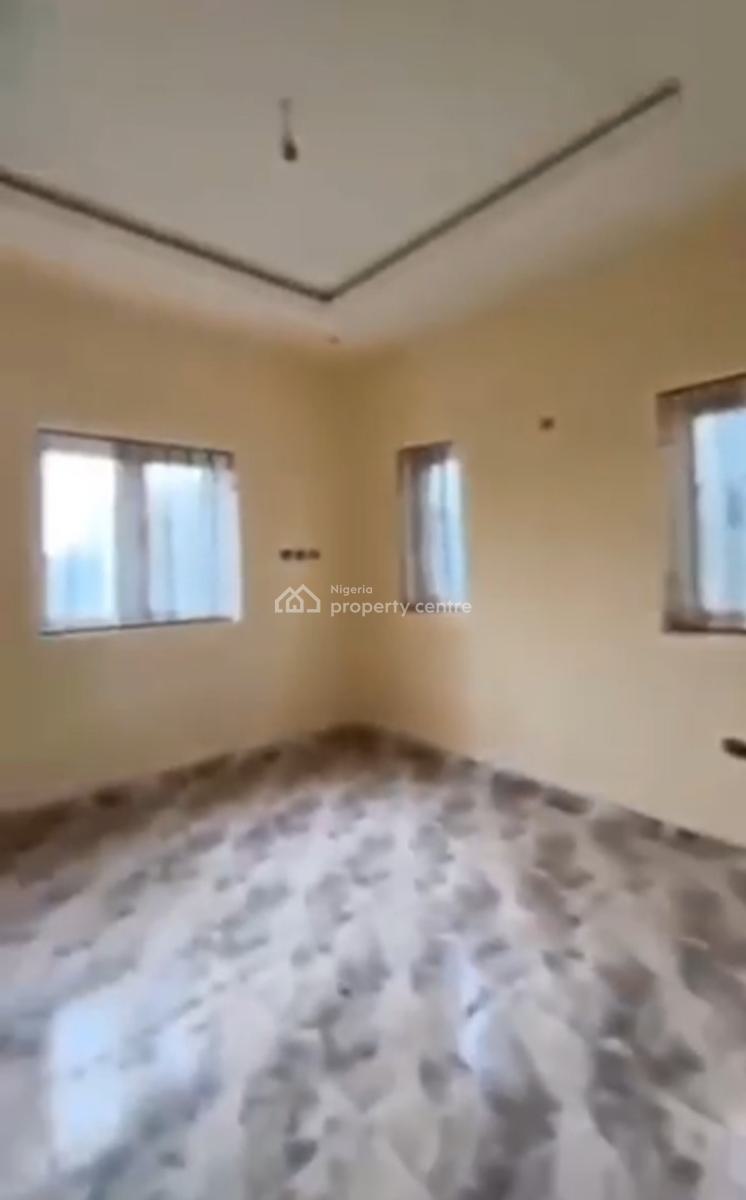Distressed 3bedroom Flat in Jahi Abuja, Jahi, Abuja, Block of Flats for Sale