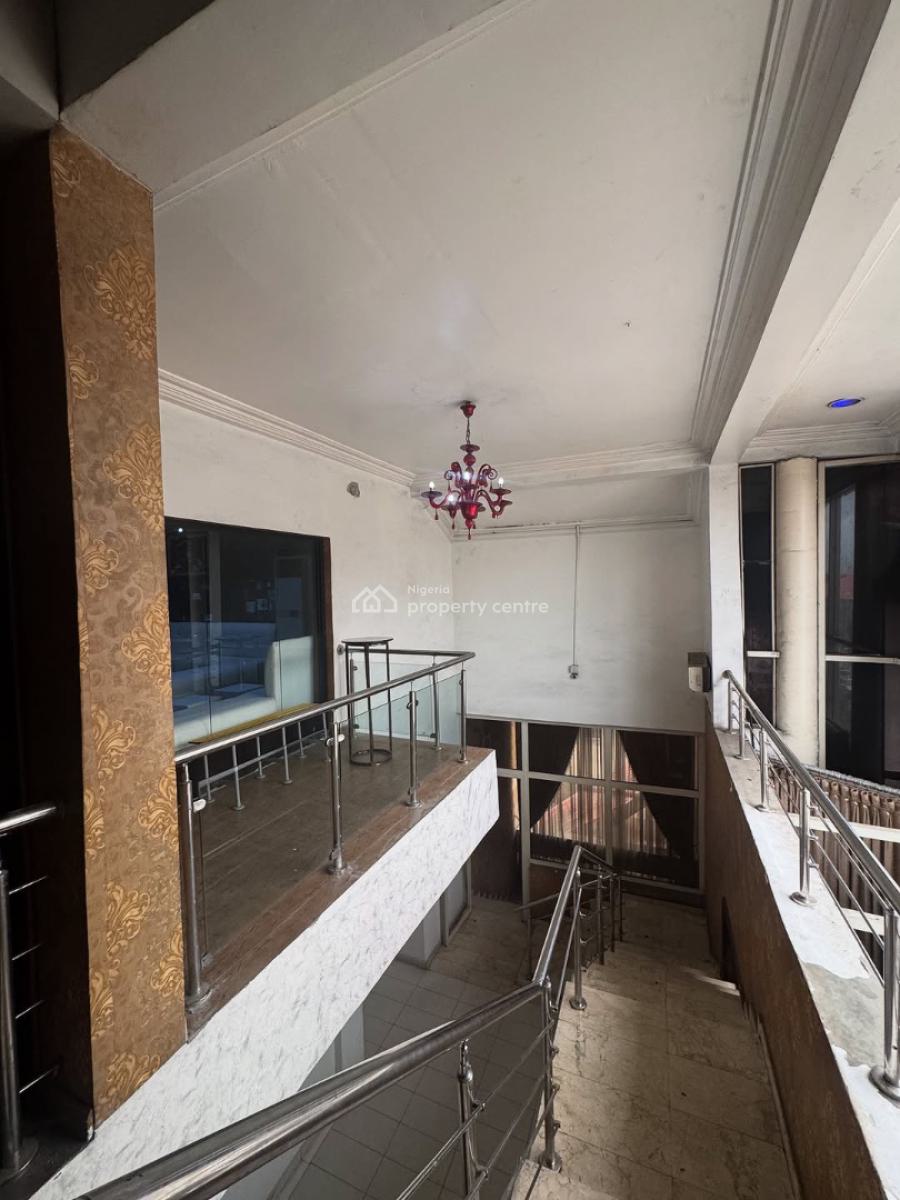 Fully Furnished 18 Rooms Hotel Wt. Conference Hall, Massive Etc, New Gra Port Harcourt, Gra Phase 1, Port Harcourt, Rivers, Hotel / Guest House for Sale