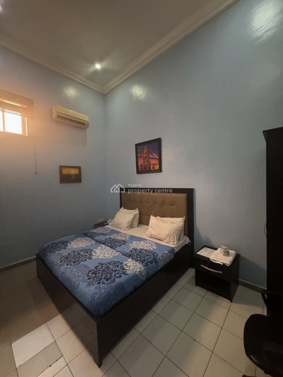 Fully Furnished 18 Rooms Hotel Wt. Conference Hall, Massive Etc, New Gra Port Harcourt, Gra Phase 1, Port Harcourt, Rivers, Hotel / Guest House for Sale