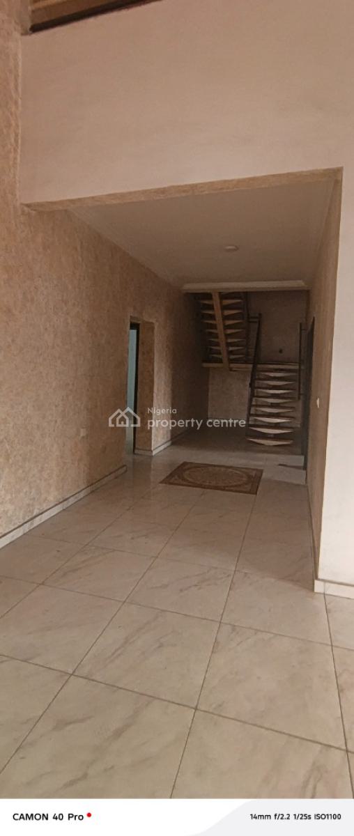 Beautiful 4 Bedroom Duplex with Bq, Osapa, Lekki, Lagos, Semi-detached Duplex for Rent