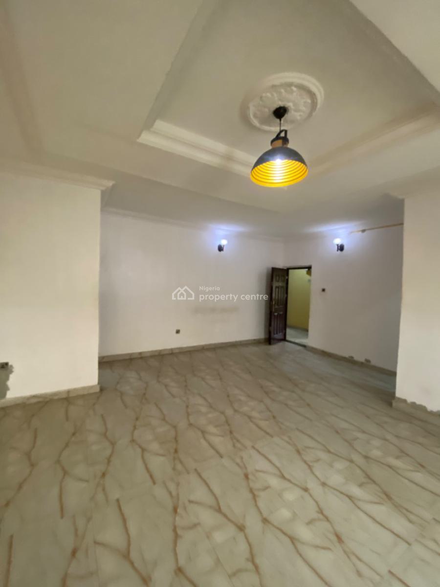 an Executive Three Bedroom Flat, Ocean View Estate Skymall Sangotedo Lekki Phase2, Lekki, Lagos, Flat / Apartment for Rent
