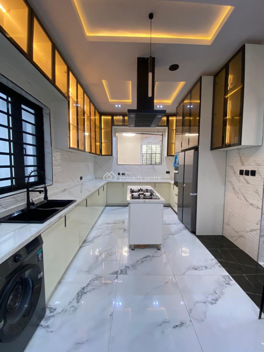 5 Bedroom Fully Detached House with Pool, Cinema, Gym, Solar Inverter, Megamound Estate, Lekki, Lagos, Detached Duplex for Sale