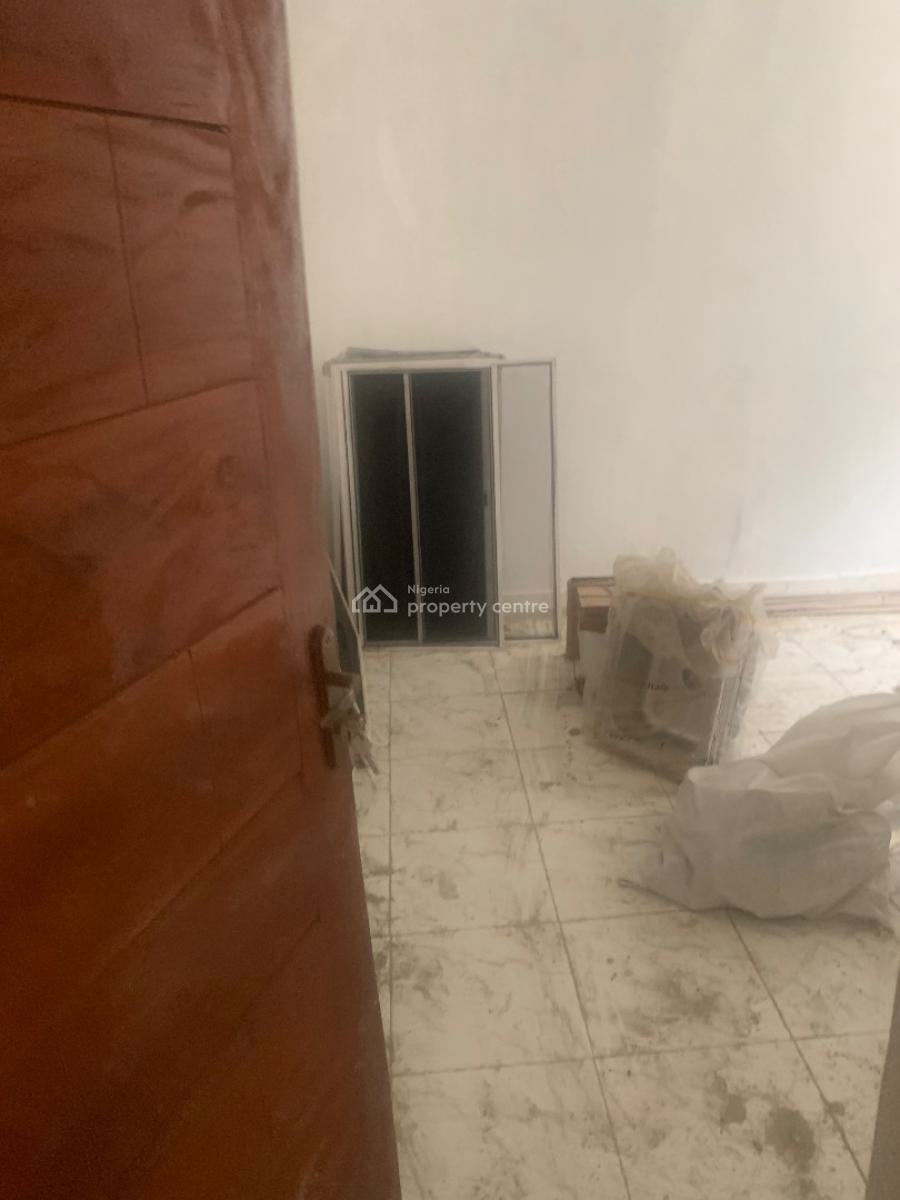 Newly Built 12 Units of 2 Bedrooms Flats, Iwaya, Yaba, Lagos, Flat / Apartment for Rent