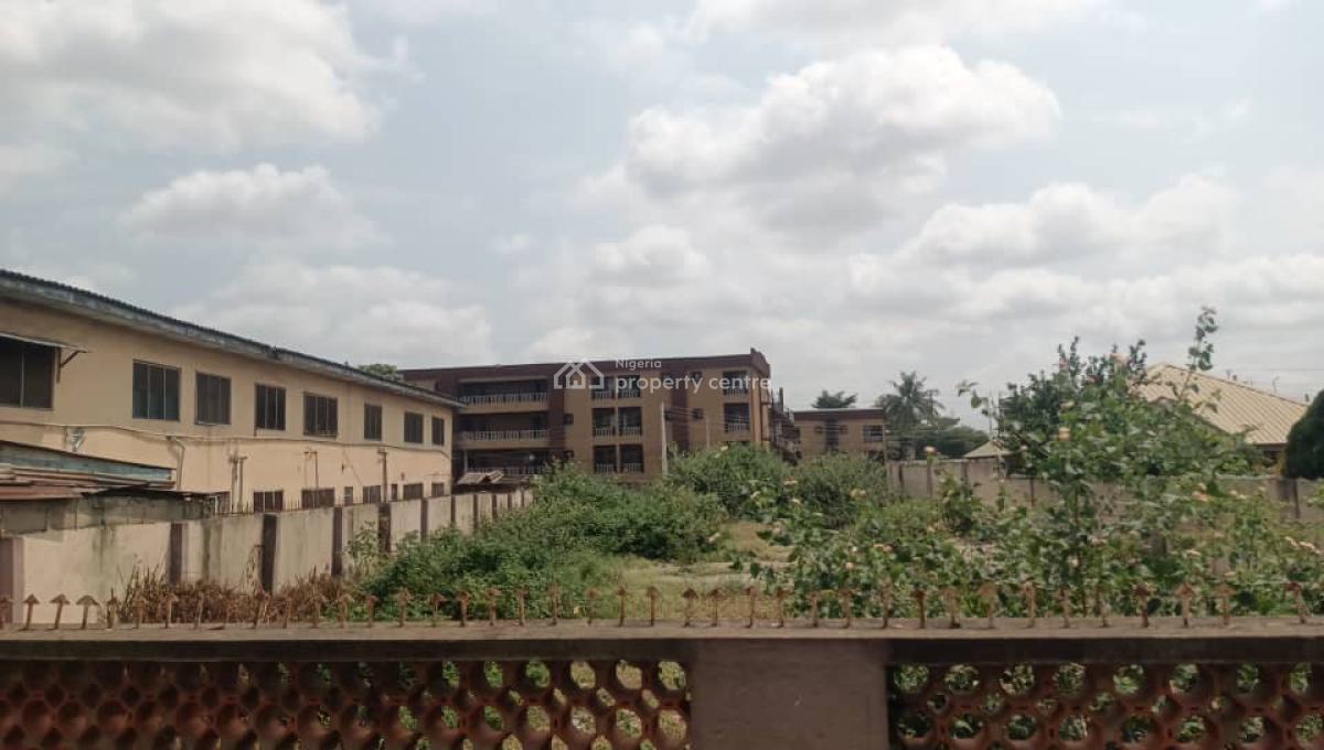 Bareland Fenced Round with Gate Measuring 852.55sqm   with Registered, Alapere, Ketu, Lagos, Mixed-use Land for Sale